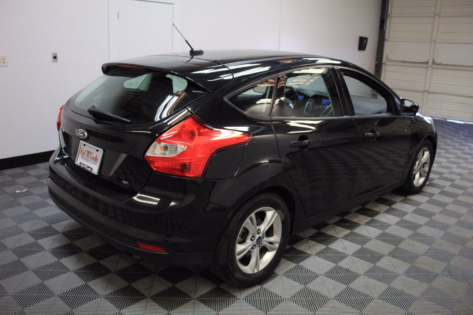 Pre-Owned 2012 Ford Focus SE Hatchback in San Antonio #101344B | Red ...