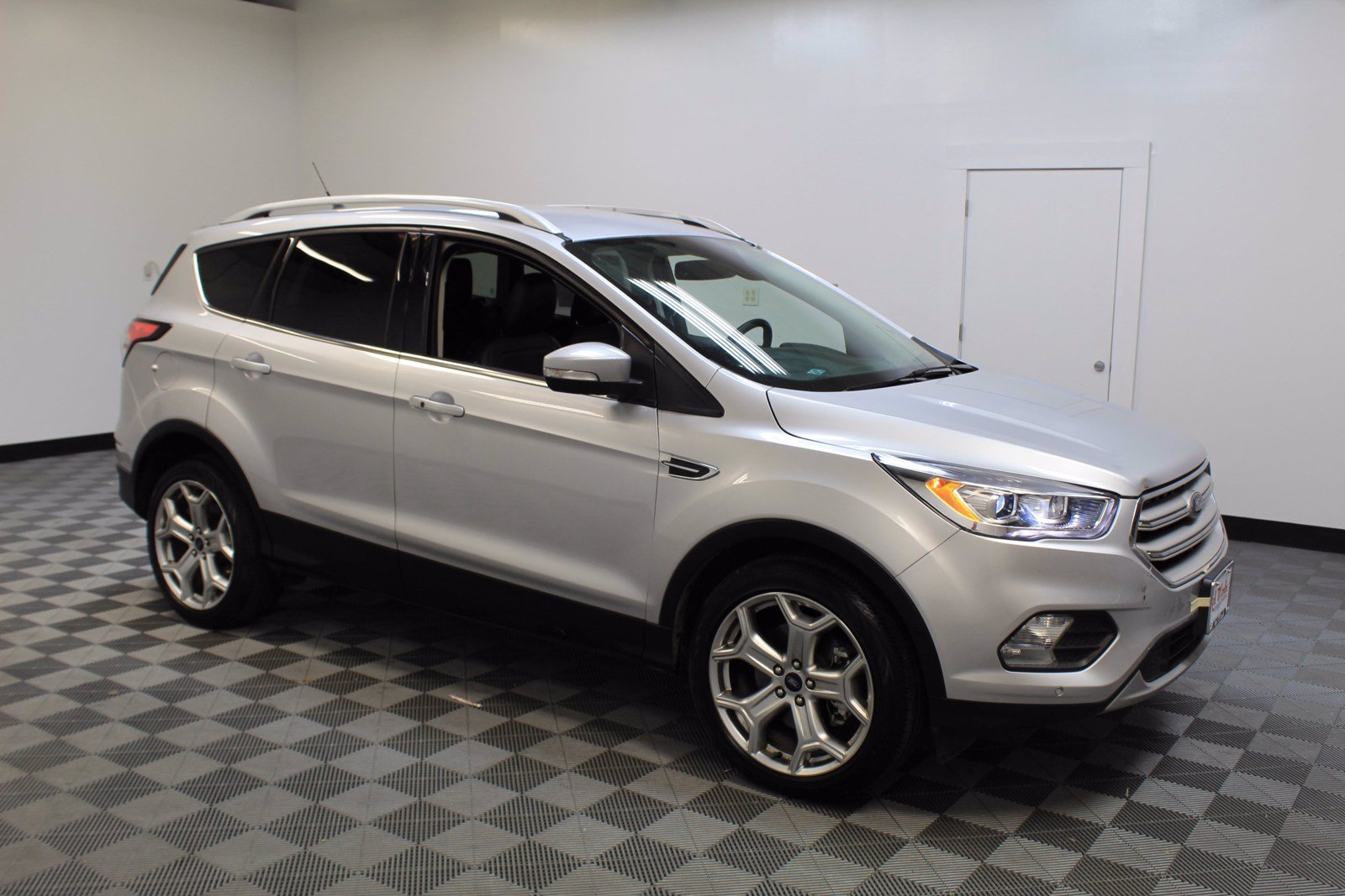 Pre-Owned 2018 Ford Escape Titanium Sport Utility In San Antonio ...