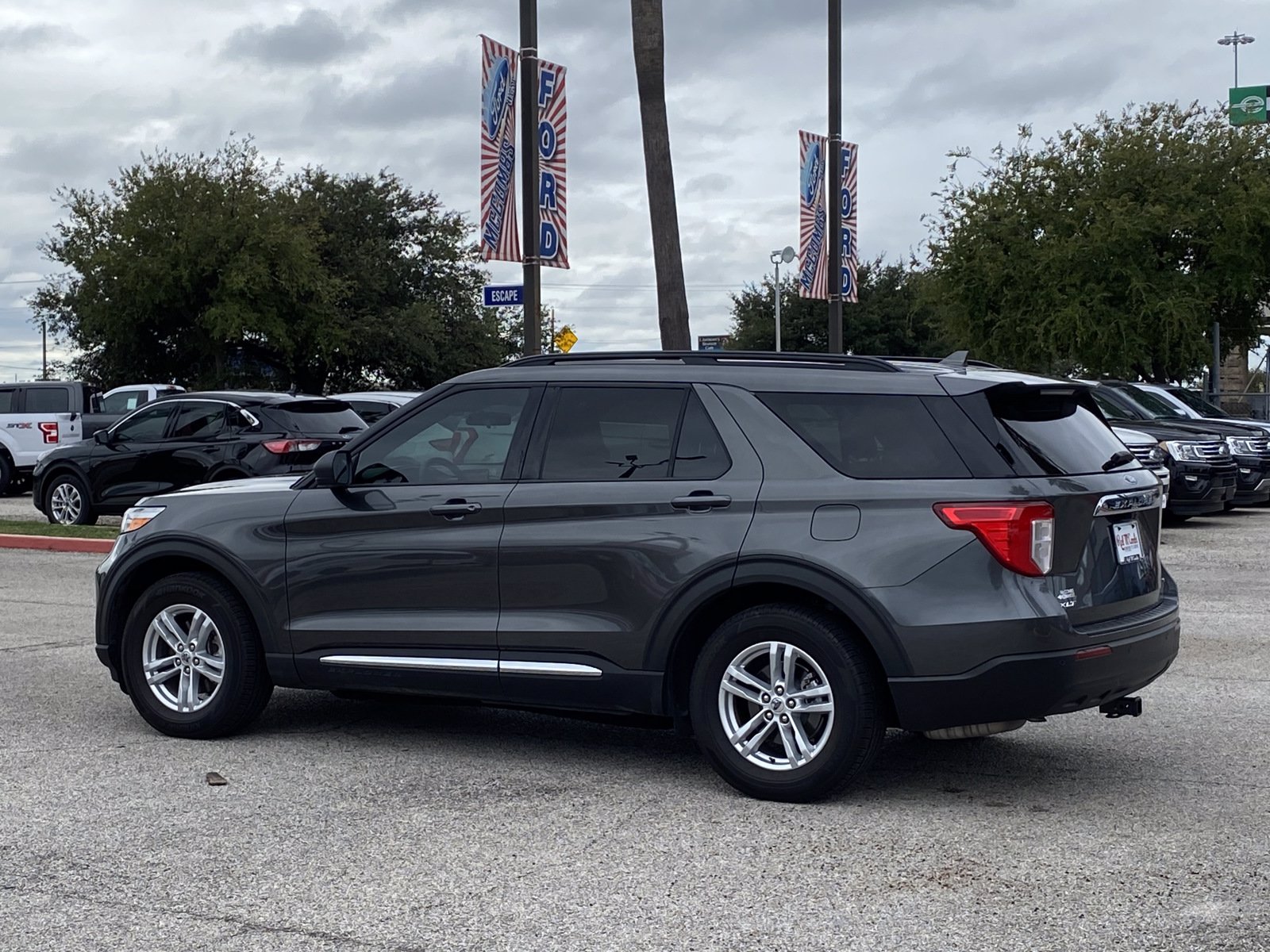 Certified Pre-Owned 2020 Ford Explorer XLT Sport Utility in San Antonio ...