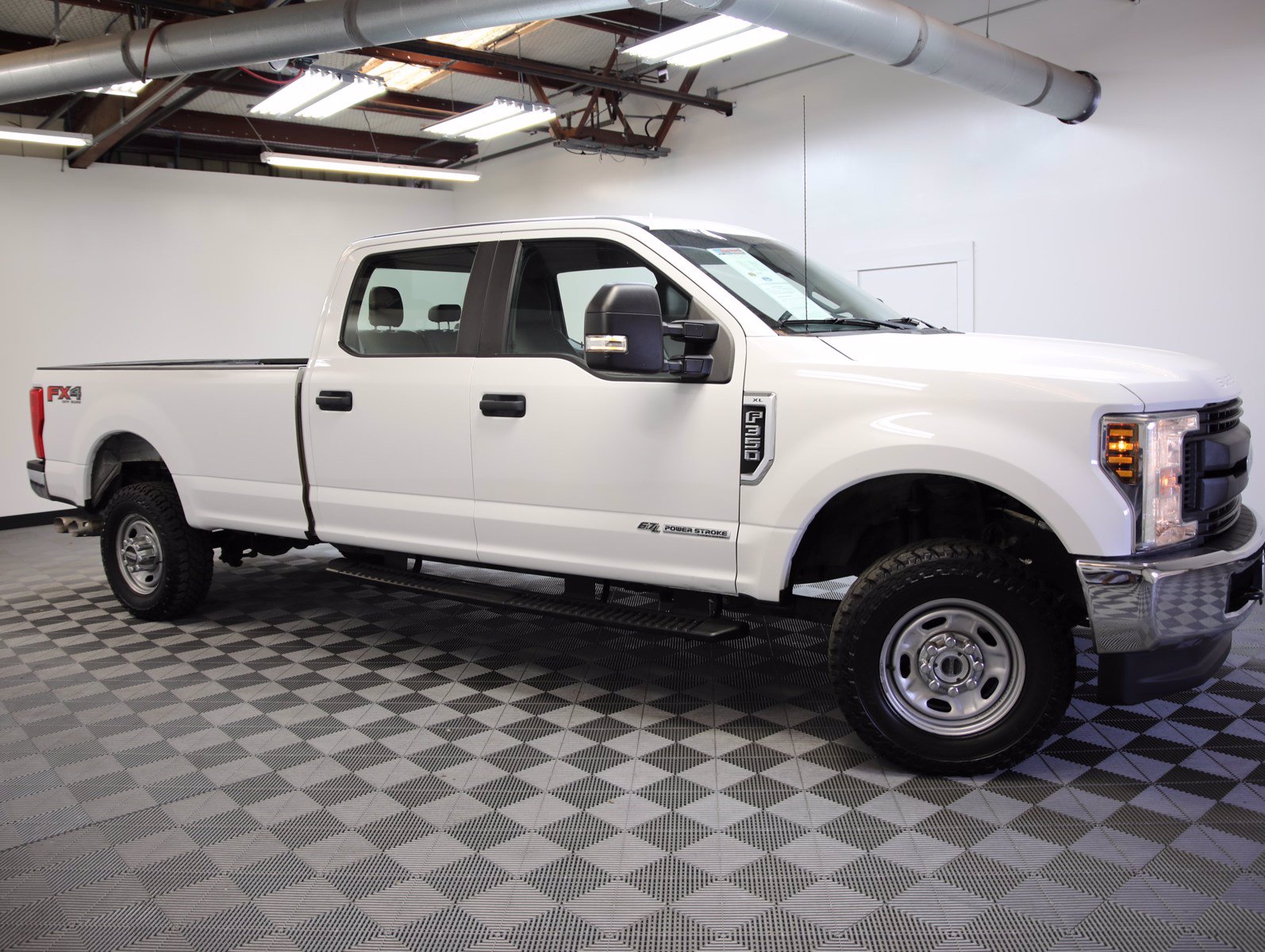 Pre-Owned 2019 Ford Super Duty F-350 SRW XL Crew Cab Pickup in San ...