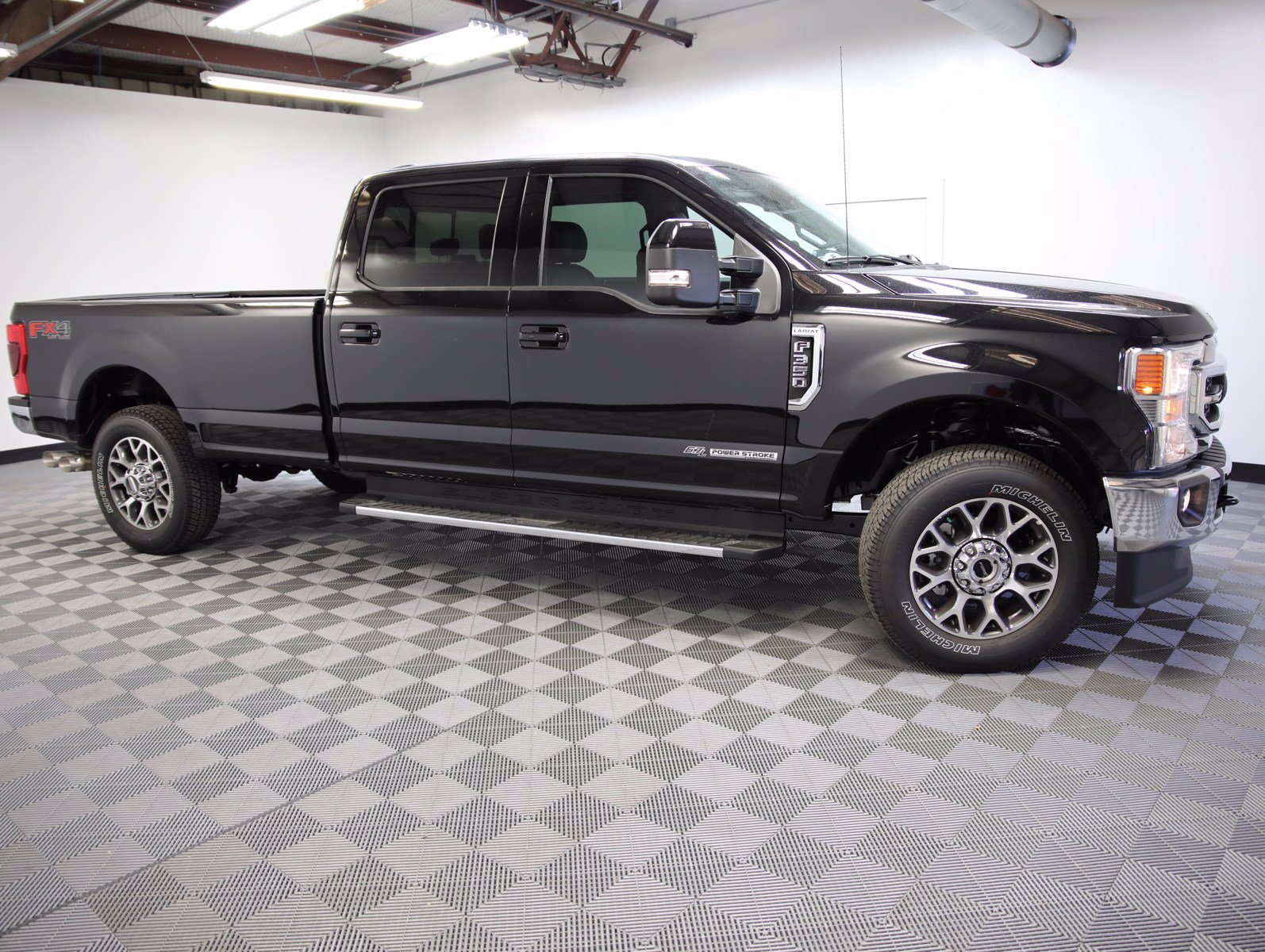 New 2020 Ford Super Duty F-350 SRW LARIAT Crew Cab Pickup in San ...