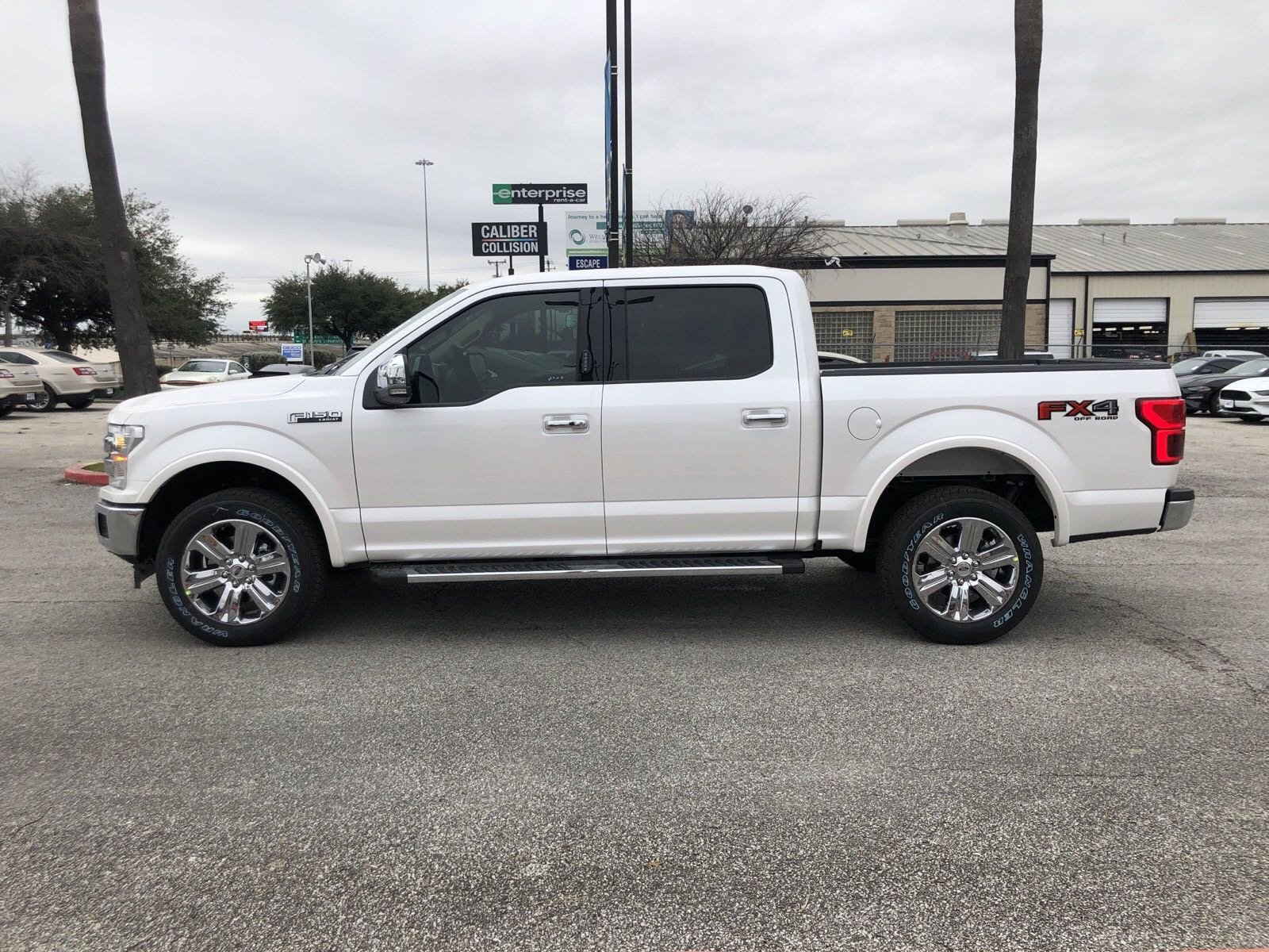 New 2019 Ford F-150 LARIAT Crew Cab Pickup in San Antonio #990625 | Red ...