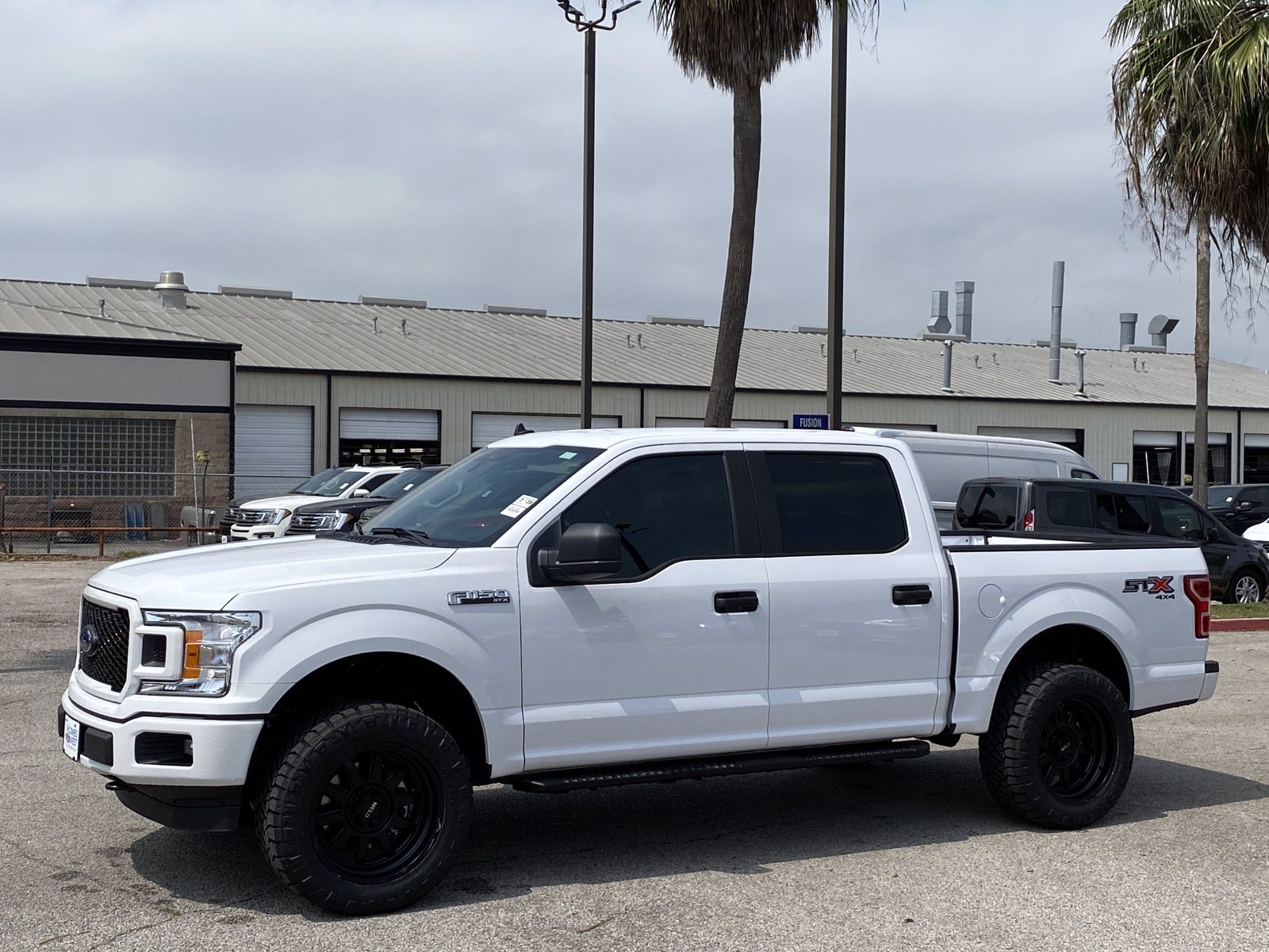 New 2020 Ford F-150 STX CUSTOM Crew Cab Pickup in San Antonio #901021