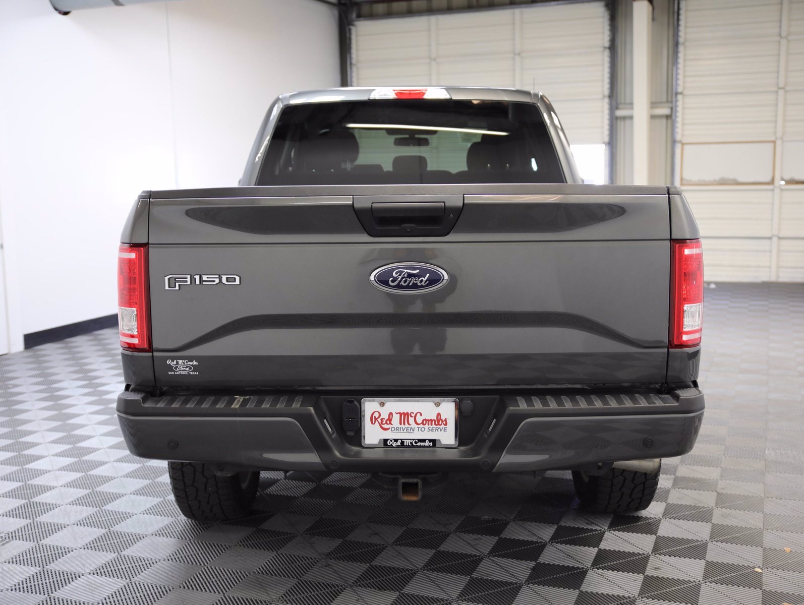 Certified Pre Owned 2017 Ford F 150 Xl Extended Cab Pickup In San Antonio 12793 Red Mccombs 4237