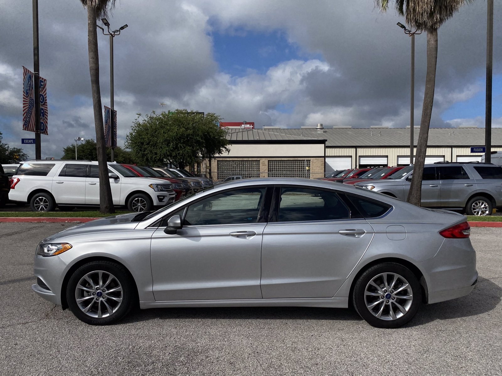 Ford fusion se 2017