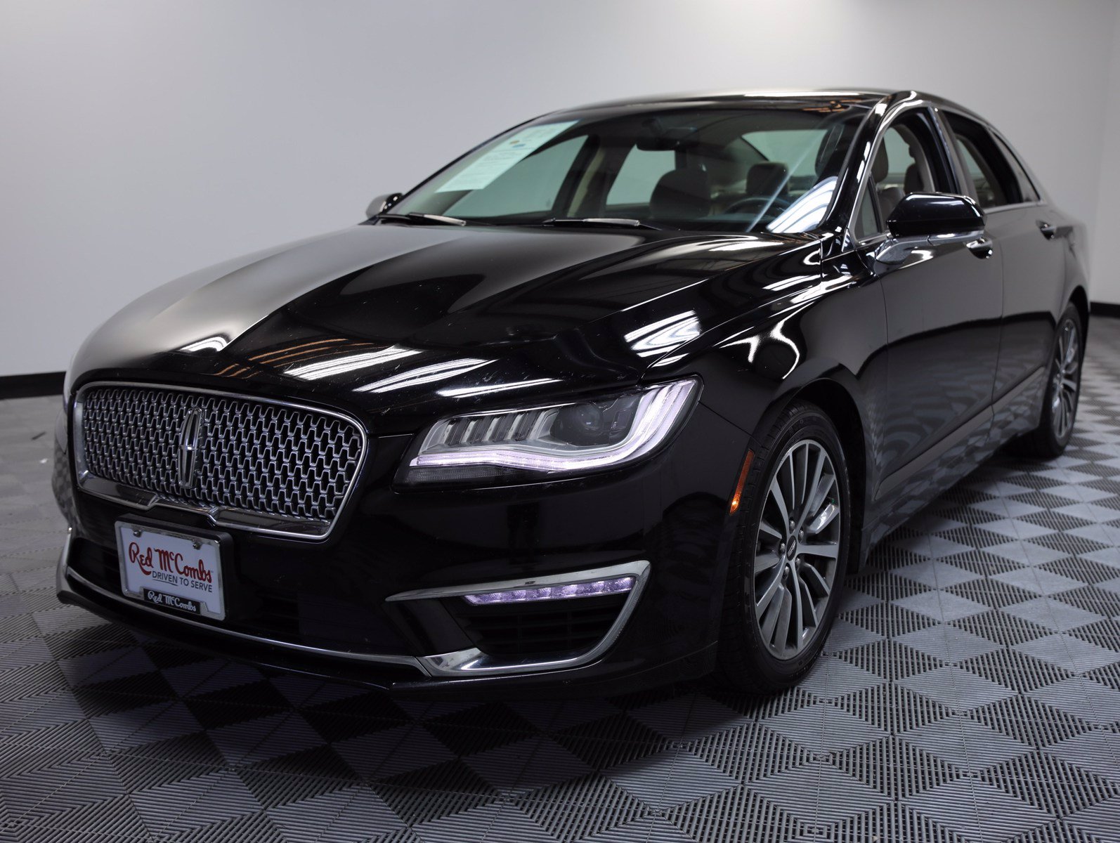 Pre-Owned 2017 Lincoln MKZ Select 4dr Car in San Antonio #101082A | Red ...