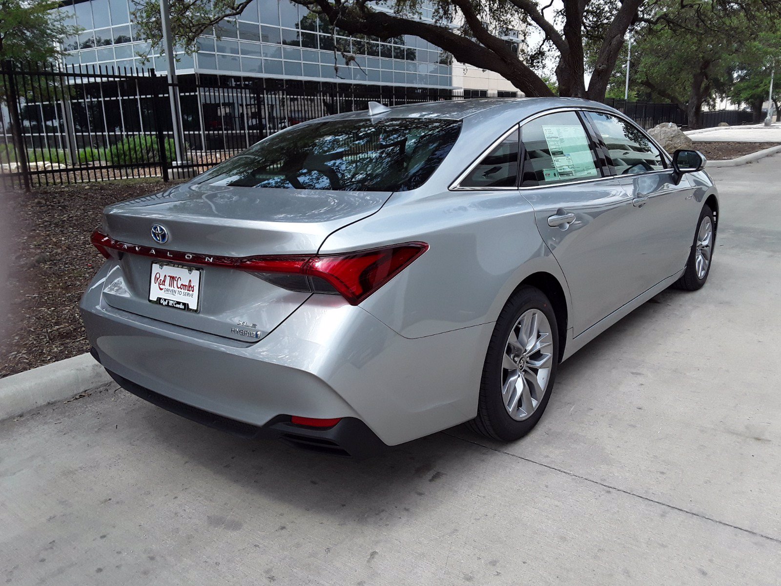 New 2020 Toyota Avalon Hybrid XLE 4dr Car In San Antonio #302504 | Red ...