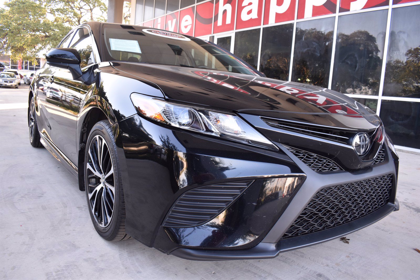 Certified Pre-Owned 2018 Toyota Camry SE 4dr Car in San Antonio