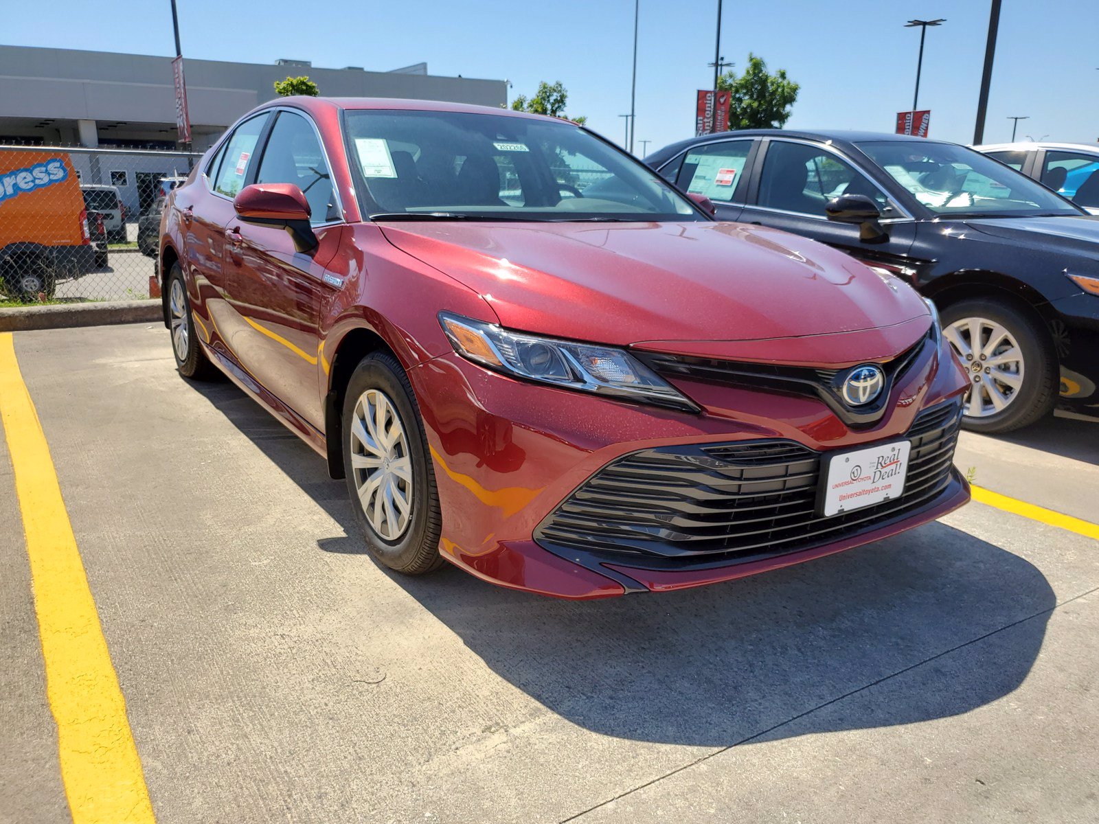 New 2020 Toyota Camry Hybrid LE 4dr Car in San Antonio #202266 | Red ...