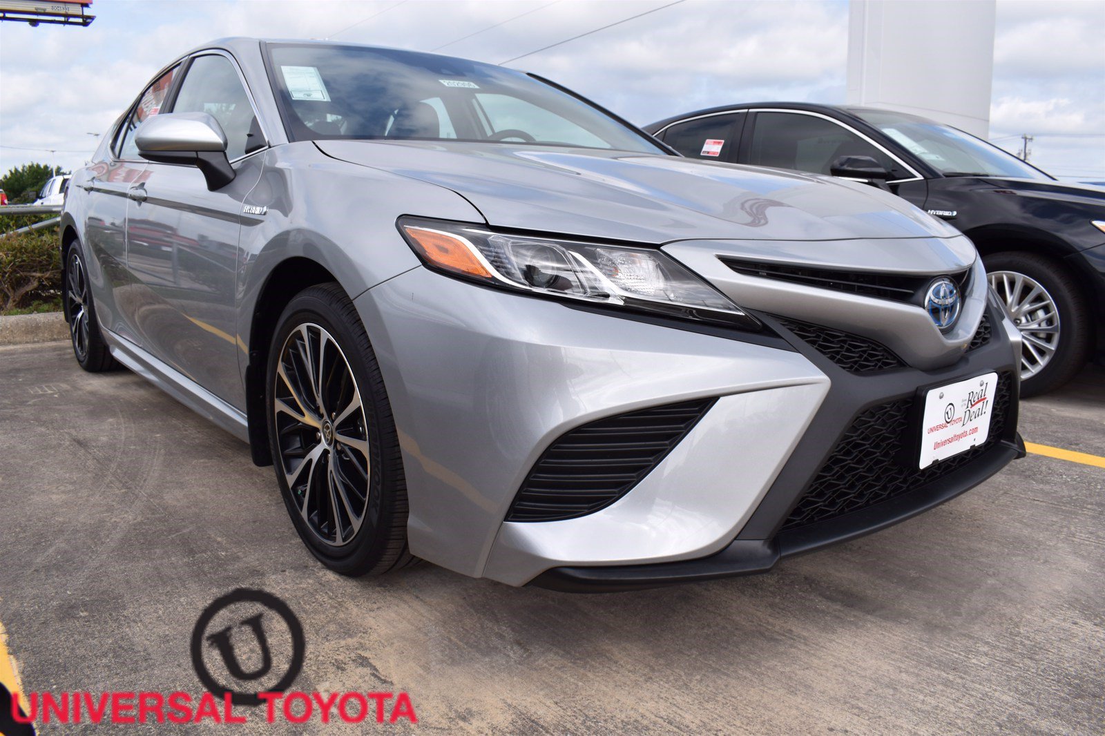 New 2020 Toyota Camry Hybrid SE 4dr Car in San Antonio #202906 | Red ...