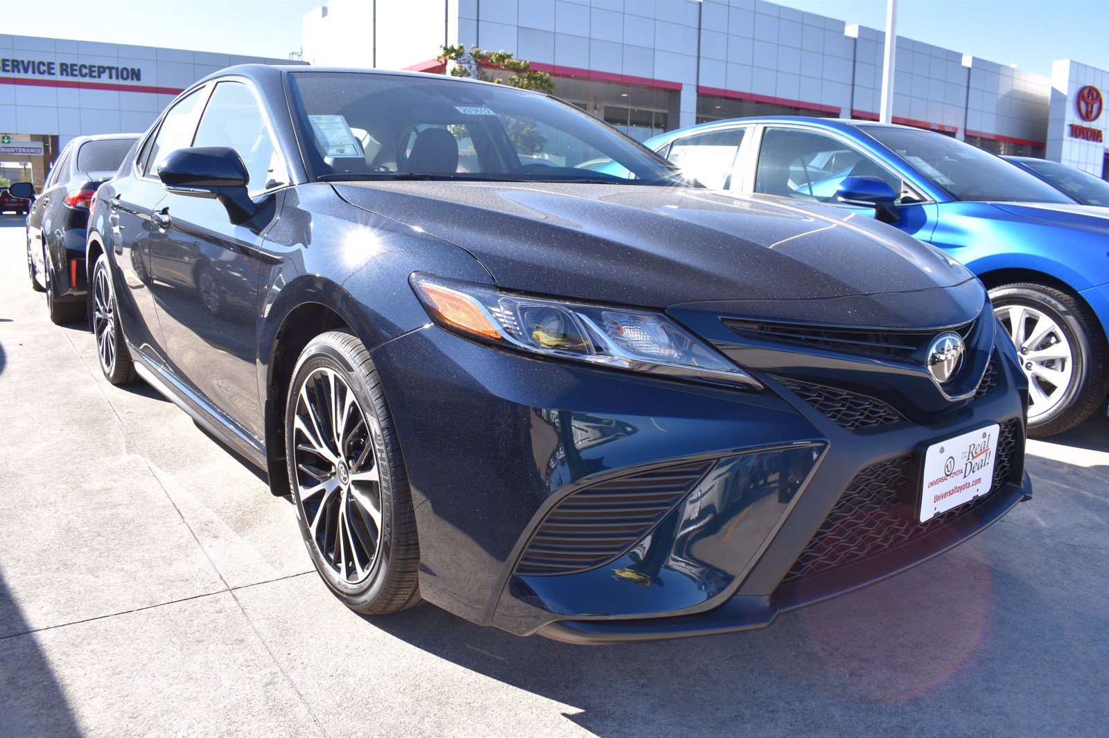 New 2020 Toyota Camry SE 4dr Car in San Antonio #203612 | Red McCombs ...