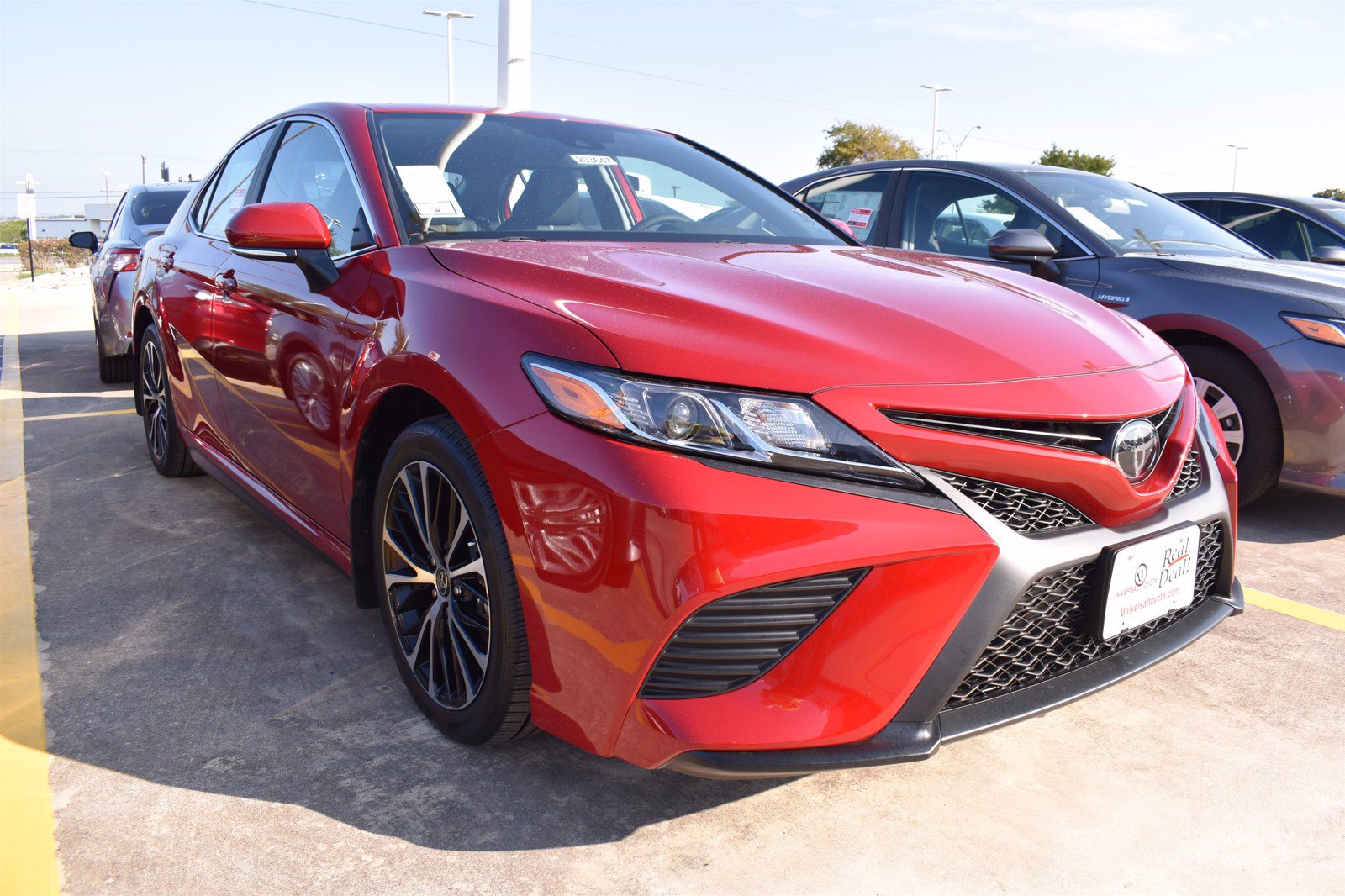 New 2020 Toyota Camry SE 4dr Car in San Antonio #203647 | Red McCombs ...