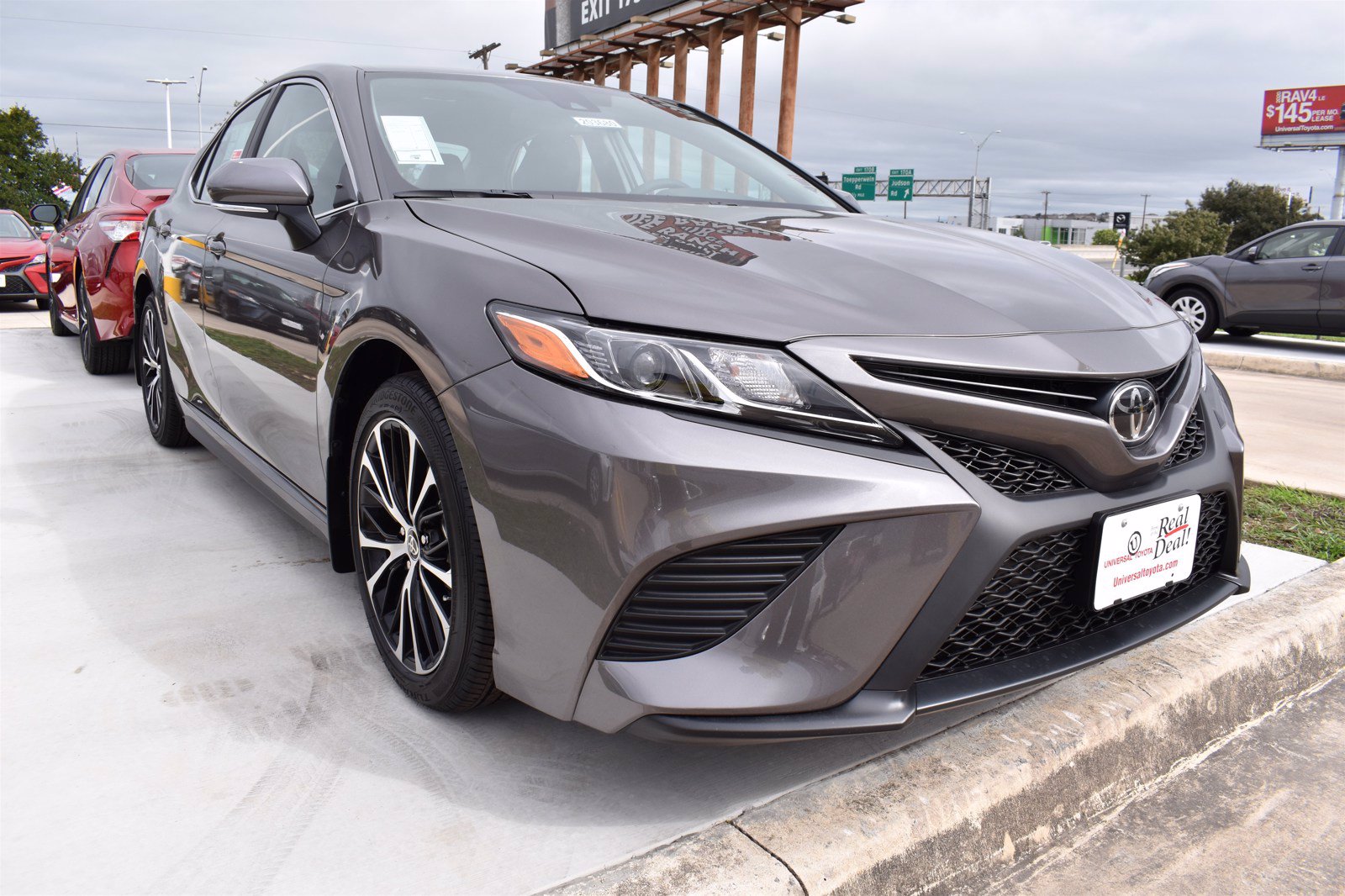 New 2020 Toyota Camry SE 4dr Car in San Antonio #203680 | Red McCombs ...