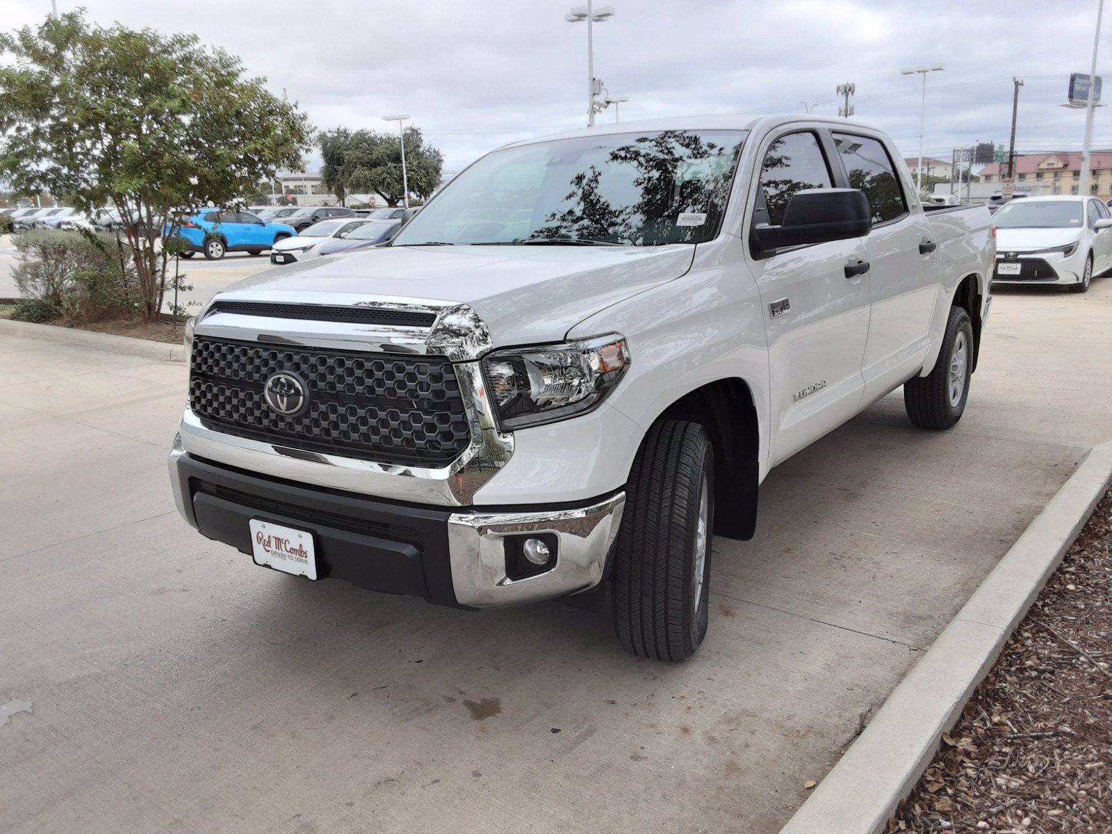 New 2021 Toyota Tundra SR5 CrewMax in San Antonio #310095 | Red McCombs ...